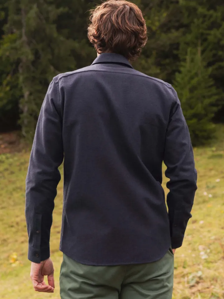 Chemise bleue marine en flanelle épaisse col italien