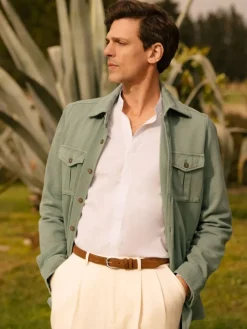 Chemise col droit ouvert en popeline blanche
