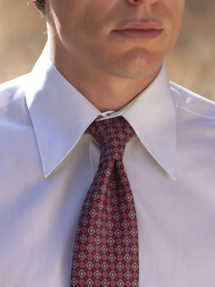 Chemise col français blanche à rayures roses