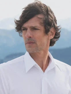 Chemise col français classique en popeline blanche