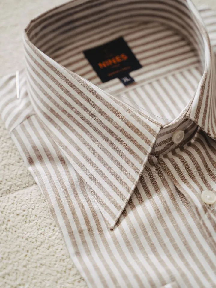 Chemise col français en lin et coton à rayures noisette