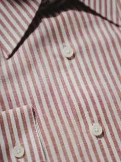 Chemise col français en lin et coton à rayures rouge