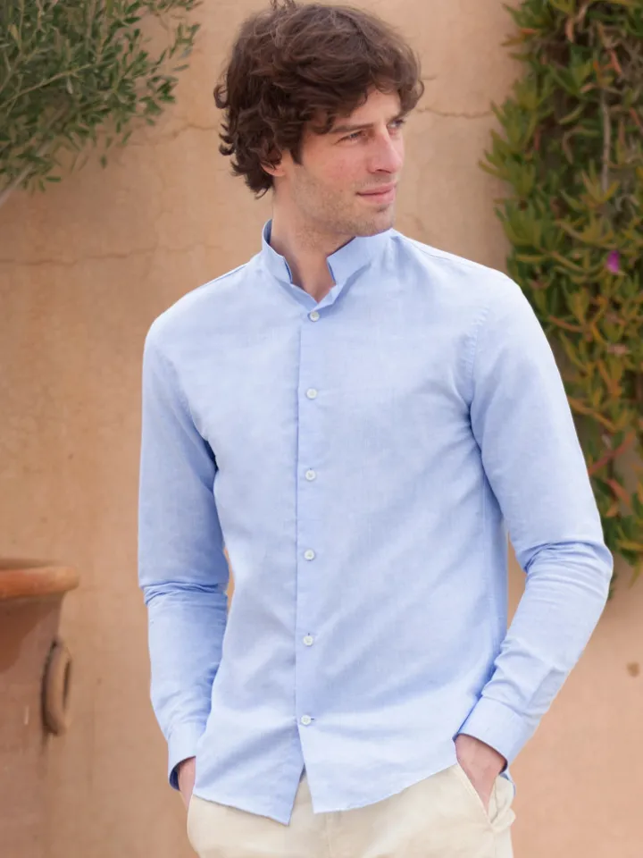 Chemise col inversé en lin et coton bleu ciel