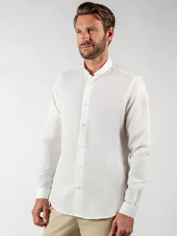 Chemise col inversé en lin blanche