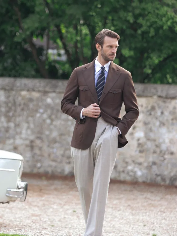 Chemise col épingle à rayures navy