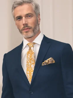 Chemise cérémonie col italien à poignets mousquetaires