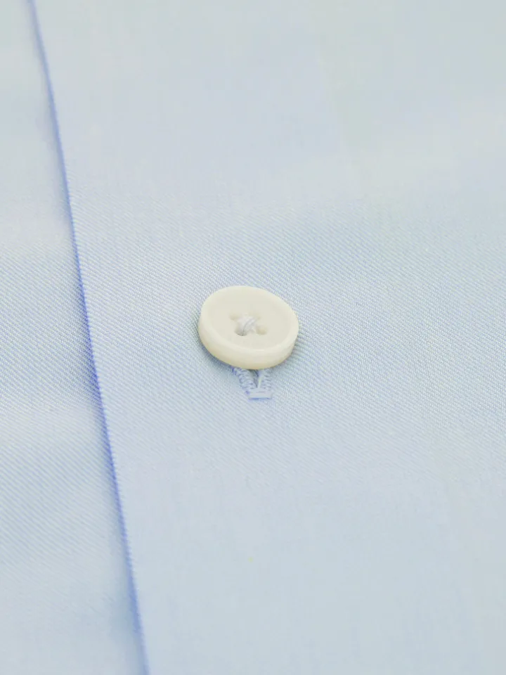 Chemise infroissable col italien bleu ciel