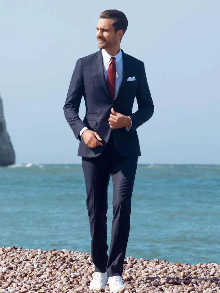Costume Loro Piana natté bleu marine