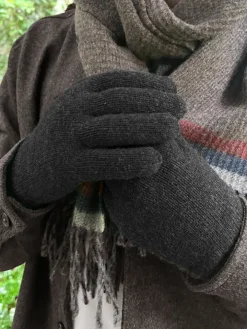 Gants en laine gris anthracite doublure cachemire beige