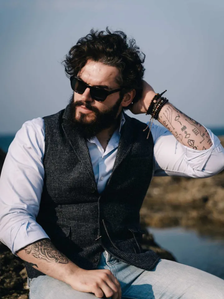 Gilet homme en laine mélangée bleu marine
