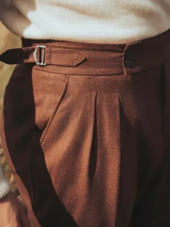 Pantalon taille haute en flanelle marron Litha