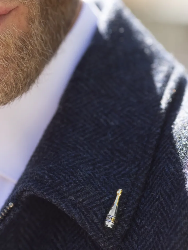 Pin's bouteille de champagne