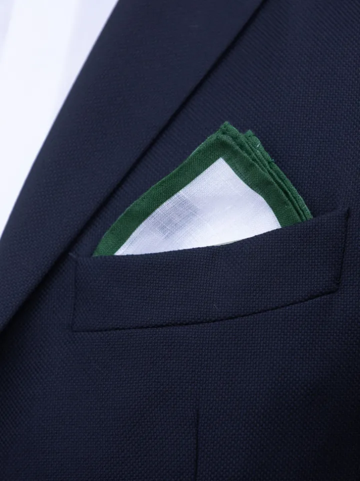 Pochette de costume en lin blanc avec ourlet vert anglais