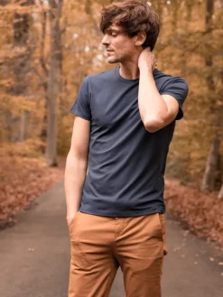 T-shirt technique bleu marine